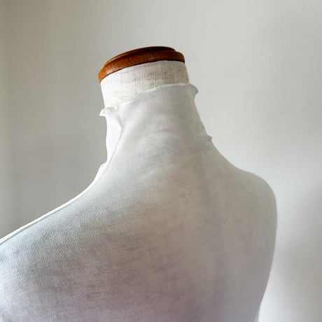 SILK-VEIL HIGH-NECK【IVORY】Size M-L