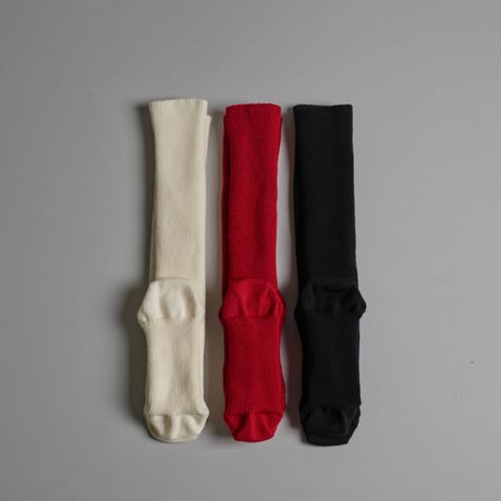 MERINO-WOOL CHEWY HIGH-SOCKS-RED