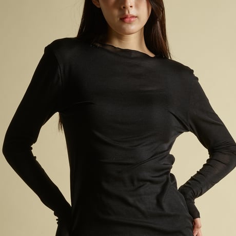 SILK-VEIL BOAT-NECK【BLACK】Size M-L