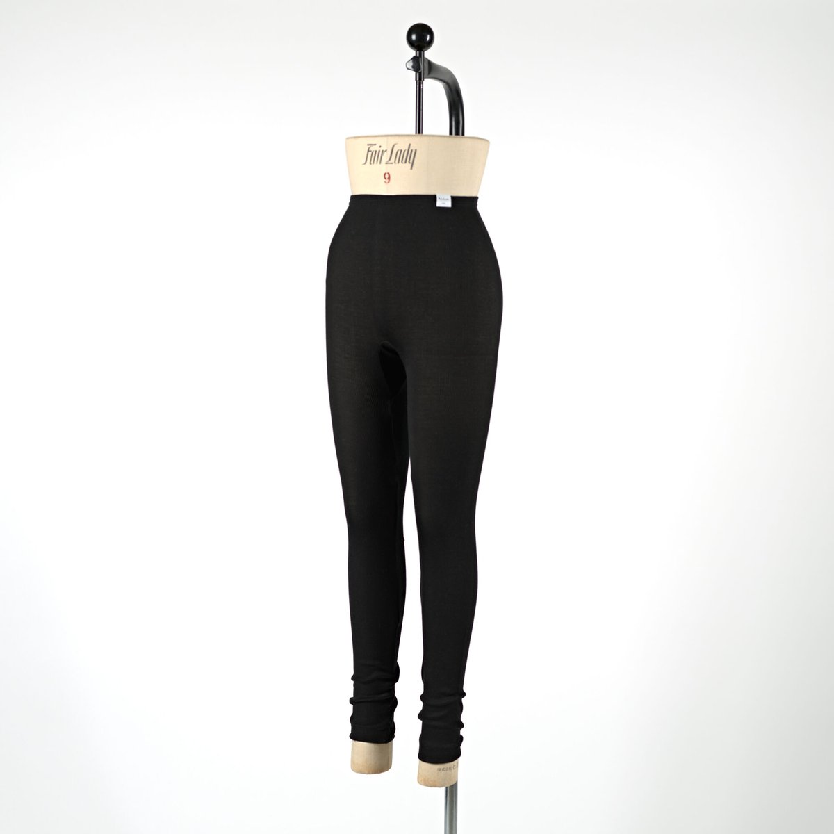 SILK RIB LEGGINGS【BLACK】Size M-L | lesbutte
