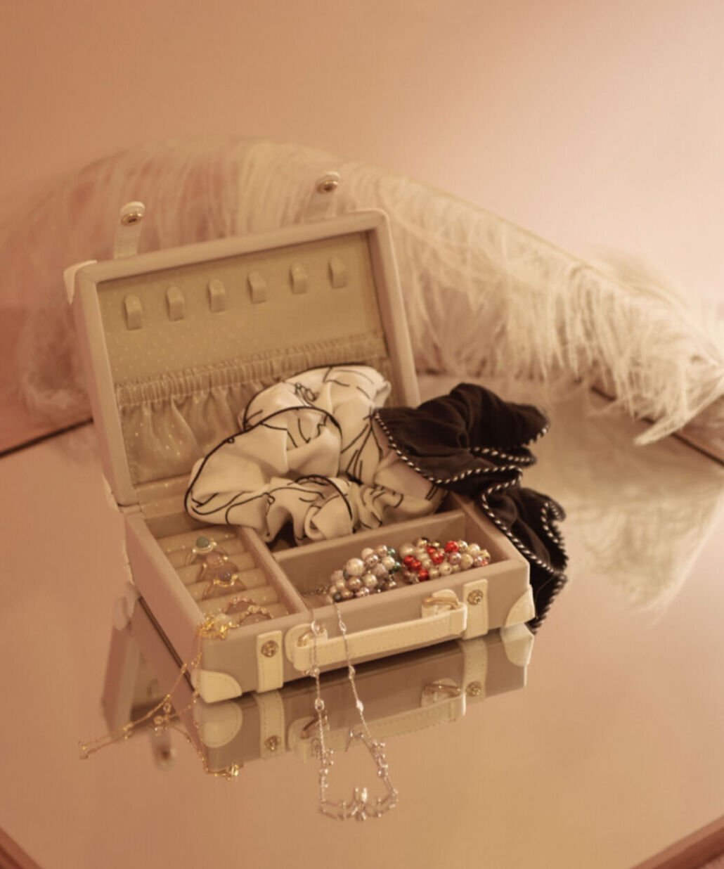 【新品未使用】BOX&NEEDLE Jewelry Box ジュエリーボックス 2025年最新】BOX&NEEDLE 小物入れの人気アイテム - メルカリ
