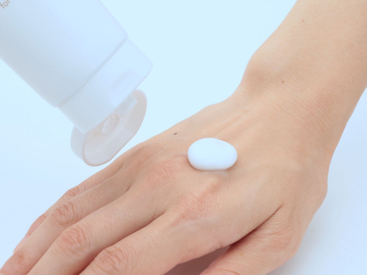 Be New Cream 120g バストケアクリーム　美人バスト監修 Be New Cream 120g バストケア バストクリーム 美人バスト監修 楽天