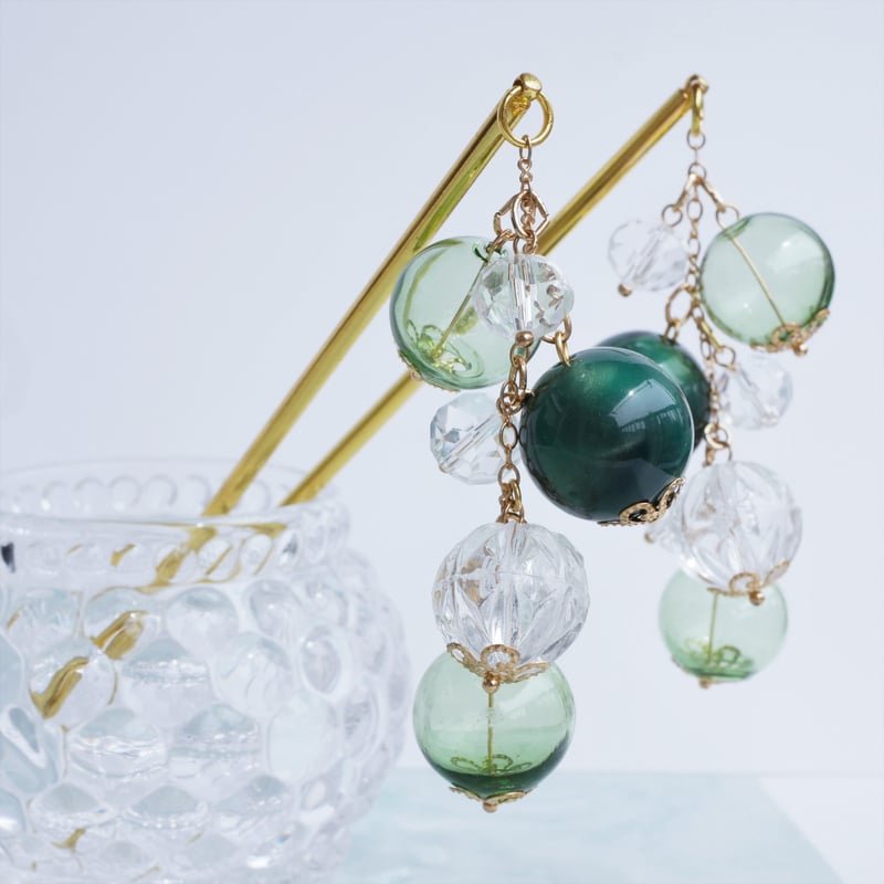 ガラス玉かんざし 緑 | iwasaki.tatami