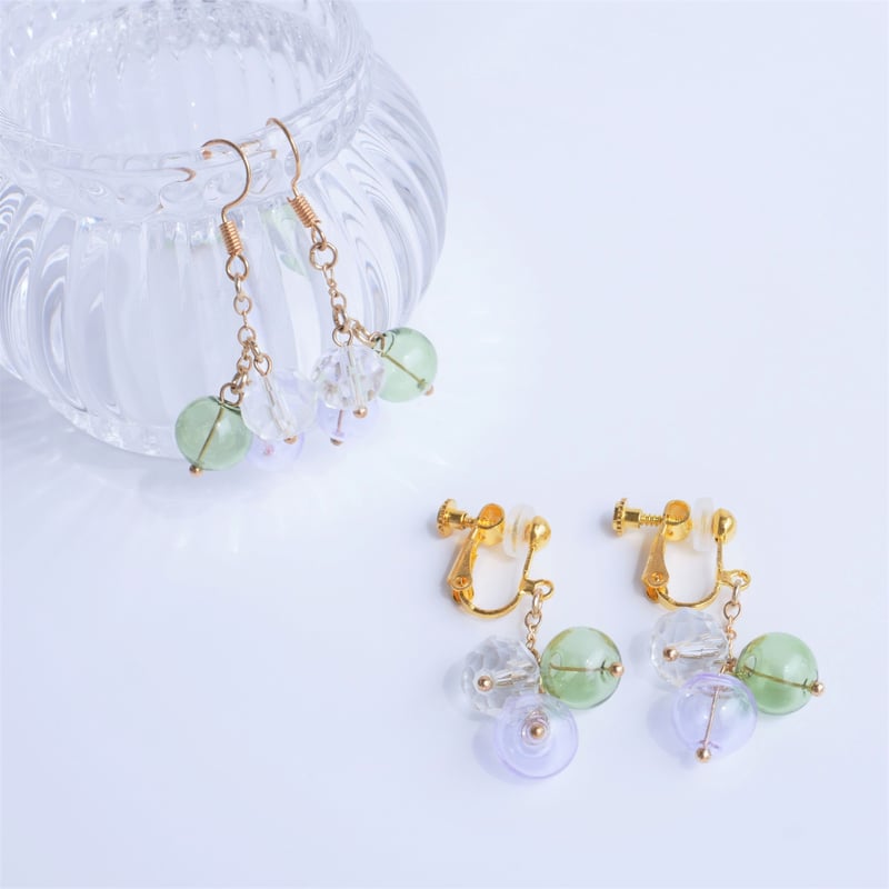 【699】小鳥のピアス／イヤリング／ガラス 699】小鳥のピアス／イヤリング／ガラス 699】小鳥のピアス