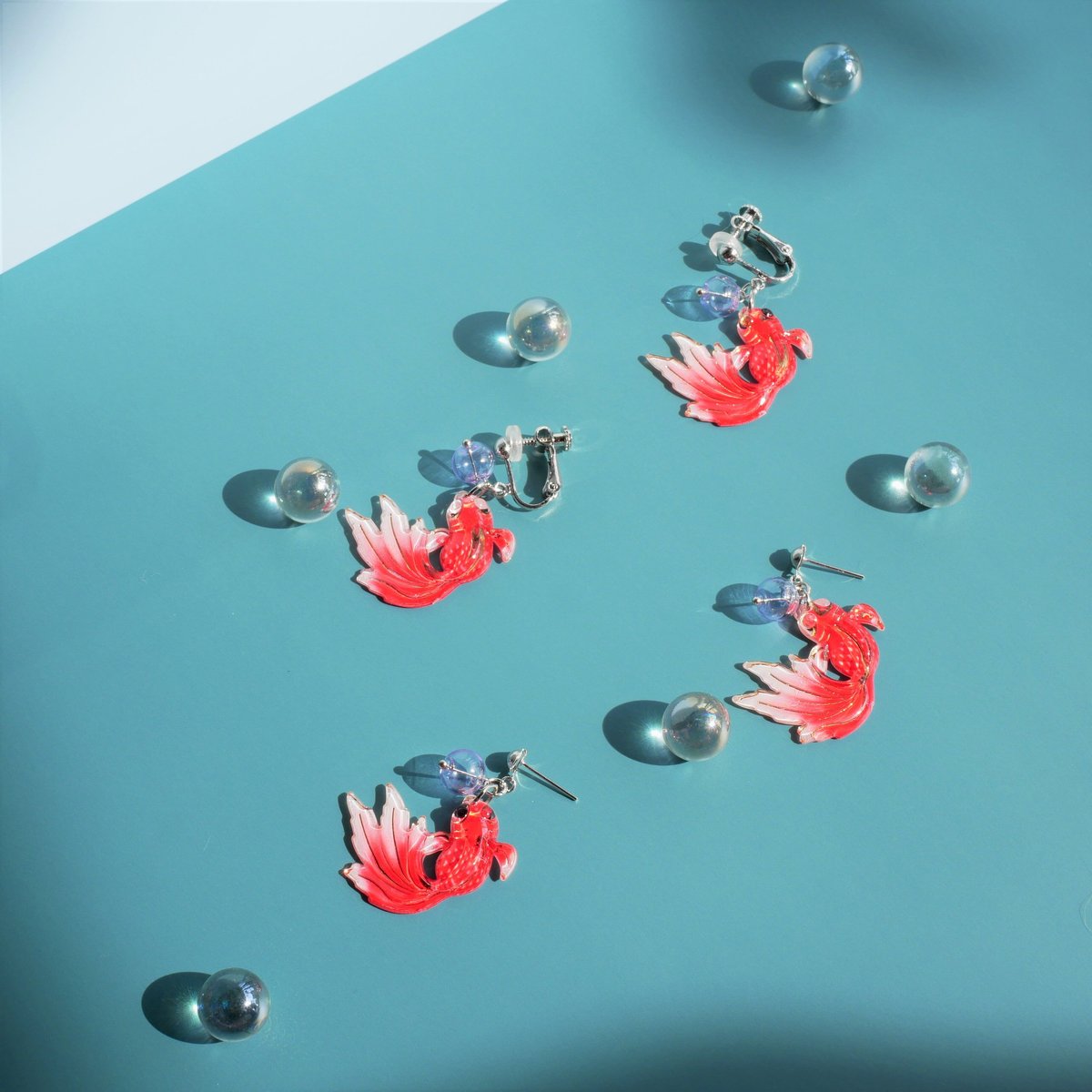 ゆらゆら金魚イヤリング/ピアス | iwasaki.tatami