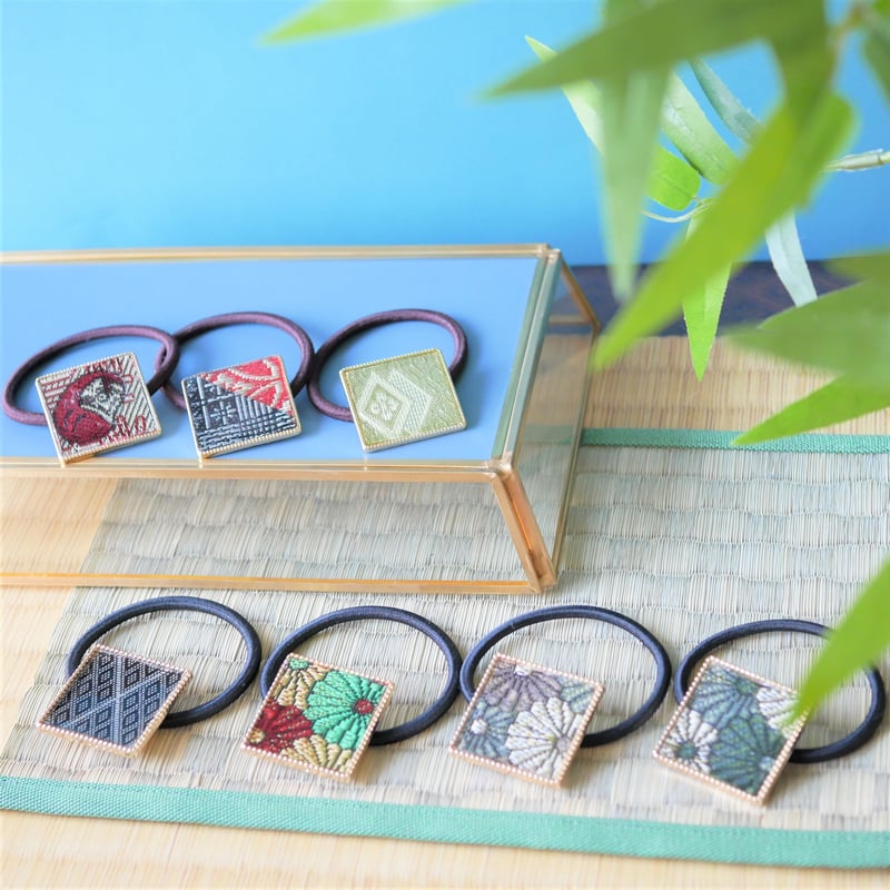 レジンヘアゴム　ブルー　天然石　ダブルスクエア　企画13 レジンヘアゴム ブルー 天然石 ダブルスクエア 企画13 - メルカリ