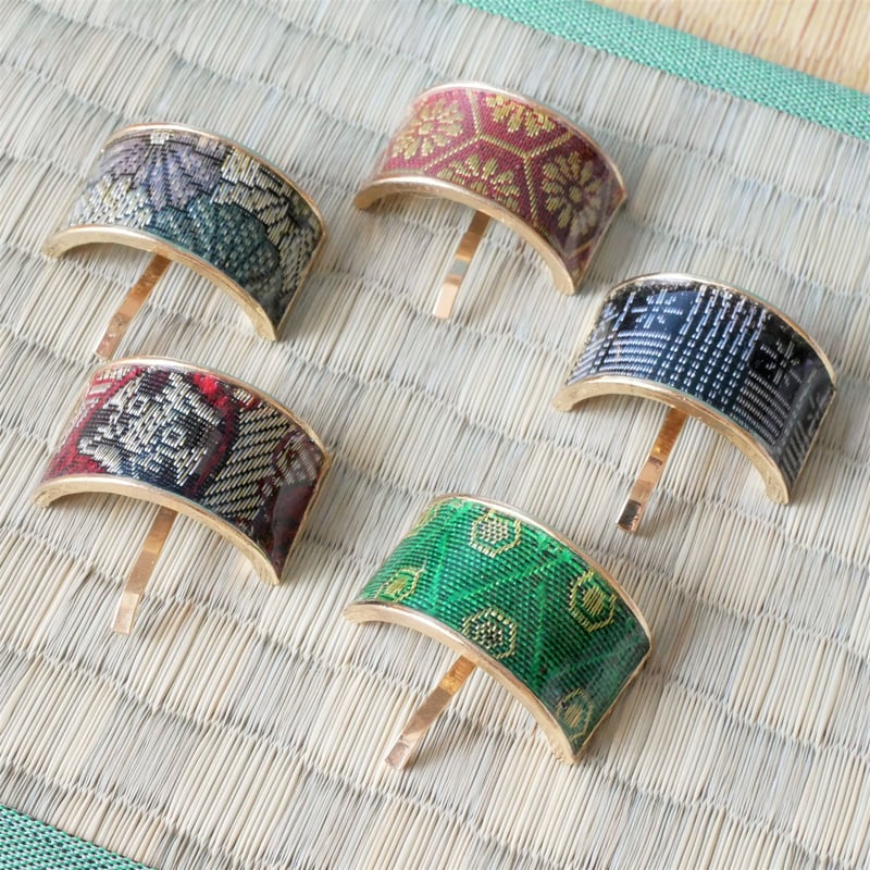 選べる！畳縁カーブポニーフック | iwasaki.tatami