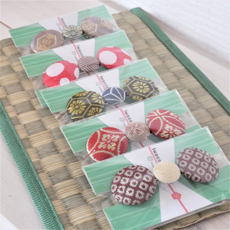 新品未使用！　AKKA ブリジットミニ　リボンモチーフ　バレッタ　セット ビッグダブルリボン 金ふち ホットピンク リボンヘア