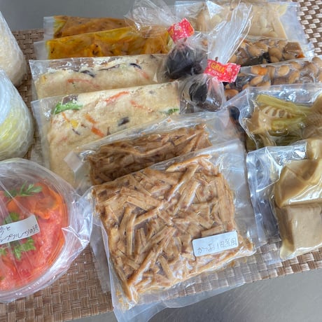 【離島の方専用】よしみご飯 秋のお惣菜便　忙しいあなたに代わって、手作り常備菜をお届けします。