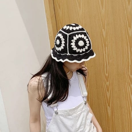 CROCHET KNIT HAT