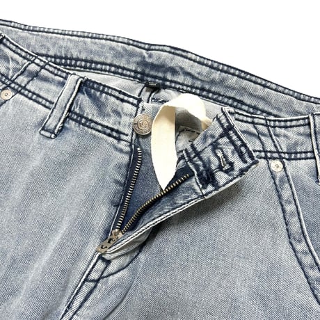 TRUE RELIGION CARGO DENIM