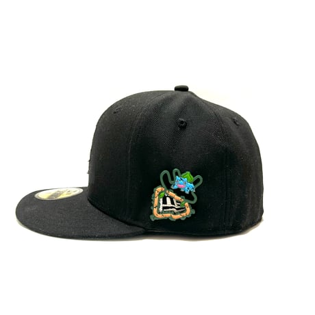 LOGO FLAME PINS