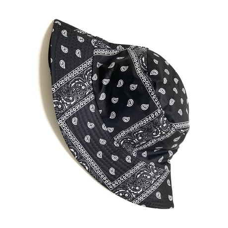 REVERSIBLE PAISLEY BUCKET HAT