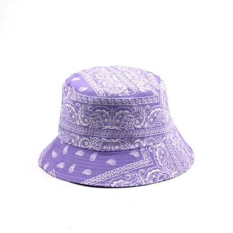 REVERSIBLE PAISLEY BUCKET HAT