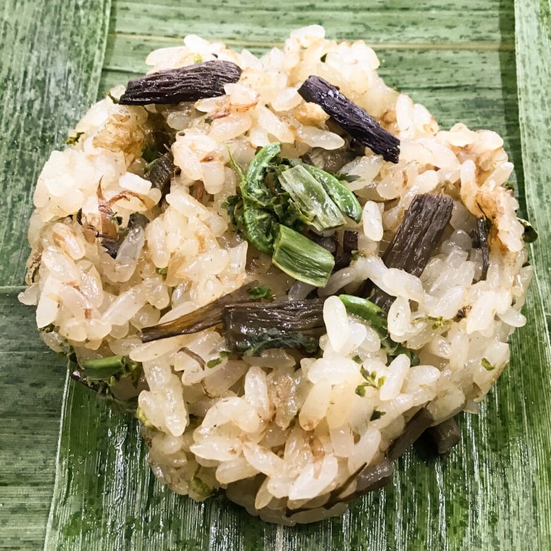 新潟県小千谷市】 笹かぜちまき もちめし2種セット(山菜・七目) / 各