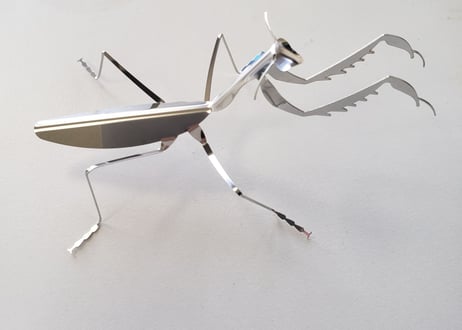 カマキリフィギュア