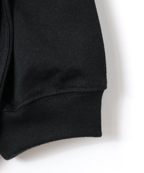 OPENEND round hem tee / amn-CS-083 / Black