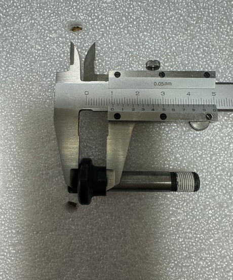 MAVIC　ホイール アクセサリー 　32413001 REAR AXLE BOLT M10/ED10