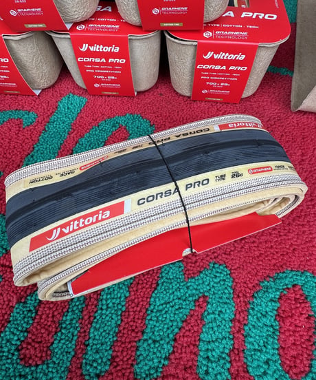 CORSA PRO Tube Type価格は1本