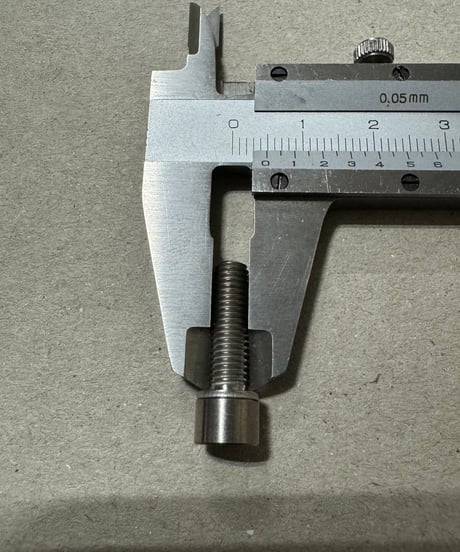 AVEDIO ステム用チタンボルト