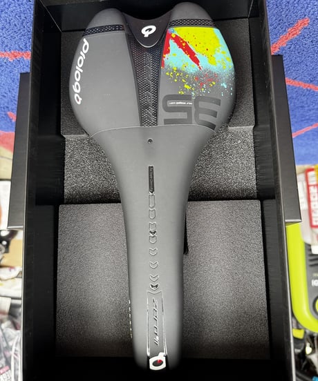 プロロゴzero2ナックカペンディッシュ35限定サドル
