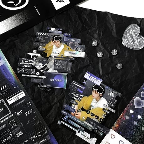 ♡°｡ SYSTEM ERROR ホログラム入りステッカー Black ver*ﾟ♡