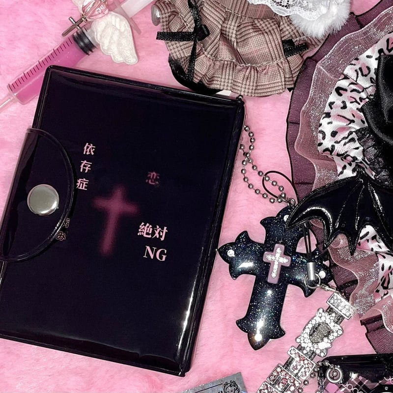 ♡°｡ love holic 依存症 1段タイプ コレクトブック トレカケース