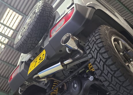 ジムニー JB64W オーバル 右出し 車検対応REV-20