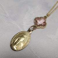 【パリ奇跡のメダイ教会正規品】花型ビジュー付ネックレス／プレゼントにも！*＊