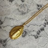 【Mサイズ】不思議のメダイ正規品付ネックレス／*＊存在感あるメダイがアクセントに*＊