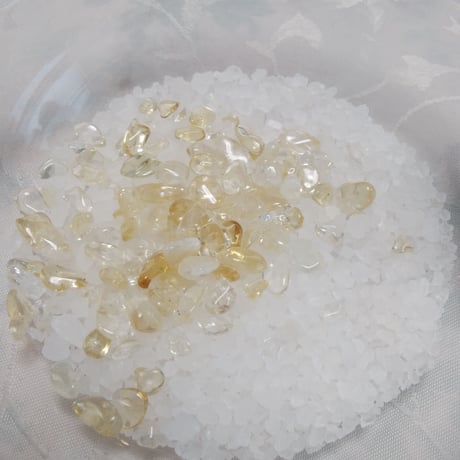 【高品質・限定１セット】ヒマラヤ岩塩＆水晶さざれ＆シトリンさざれ３点ギフトセット／空間浄化に一役買う石の質が良いセットです！*＊