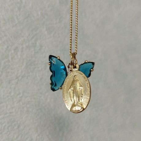 ◆奇跡のメダイ◆正規品／清浄感あふれるガラスの蝶々が美しい！リゾートにも✧
