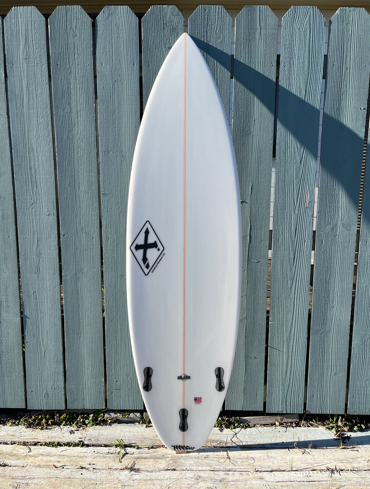 フィン付き　ザナドゥ　サーフボード5’5 サーフボードギャラリー | USED SURF×SURF MARKET