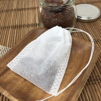 ひも付きお茶パック (50枚入り) FDA基準適合不織布 ティーバッグ 7cm✕9cm