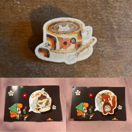 【Violet Fane】ヴァイオレットフェーン　Wood brooch　　Retro Latte / Funky Pudding / Kitschy Kitty Clock