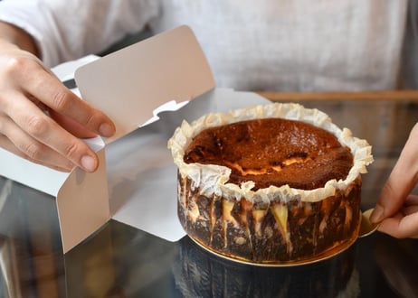 【全国発送】【要冷蔵】ホルンのバスクチーズケーキ