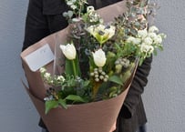 【店頭受け渡し】姉妹店pivoine 季節の花束 Lサイズ