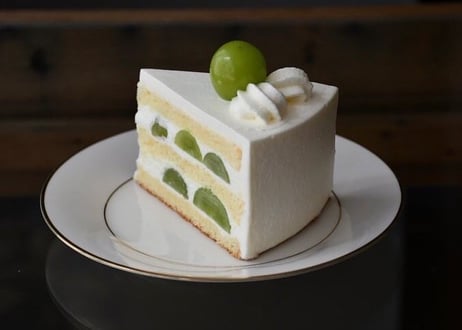 【店頭受け渡し】シャインマスカットのショートケーキ4号《10:00〜18:00》