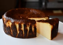 【全国発送】【要冷蔵】ホルンのバスクチーズケーキ