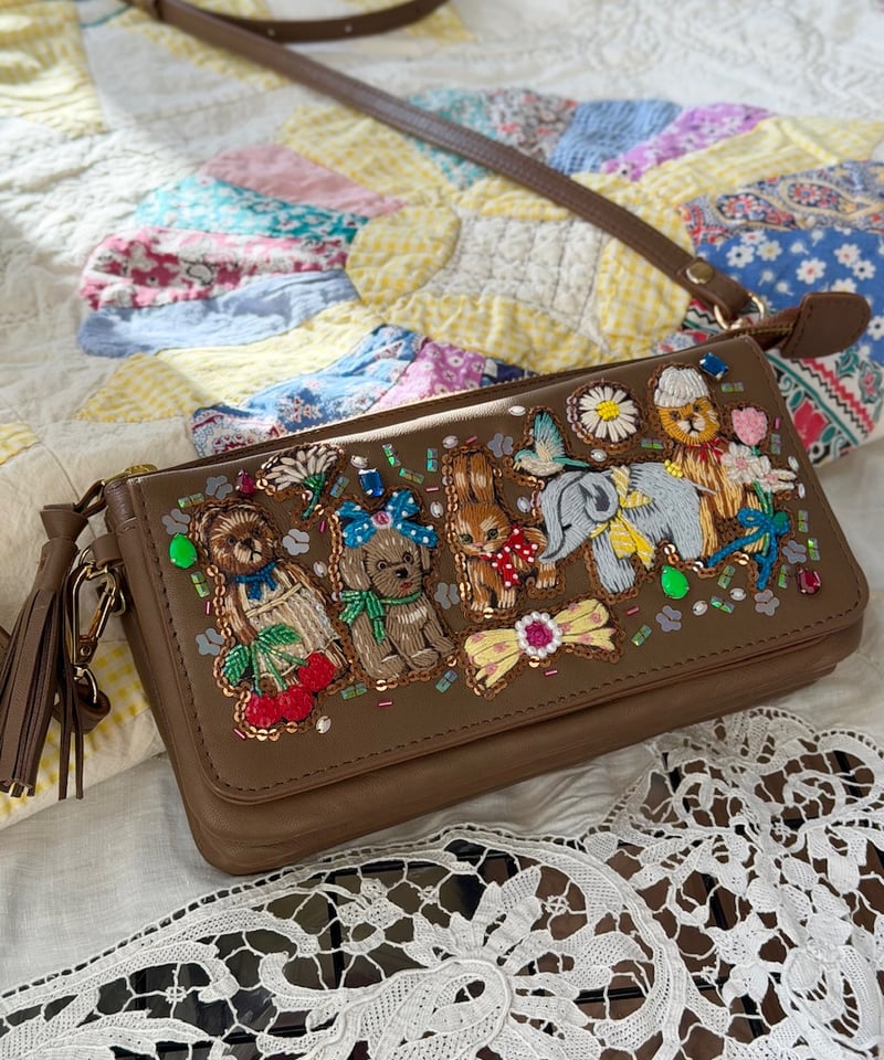 yukiemon ぎゅうぎゅうお財布バッグ ショルダー ユキエモン 現物】蚤の市ぎゅうぎゅうお財布ショルダーBAG (ブラウン) | yukiemon