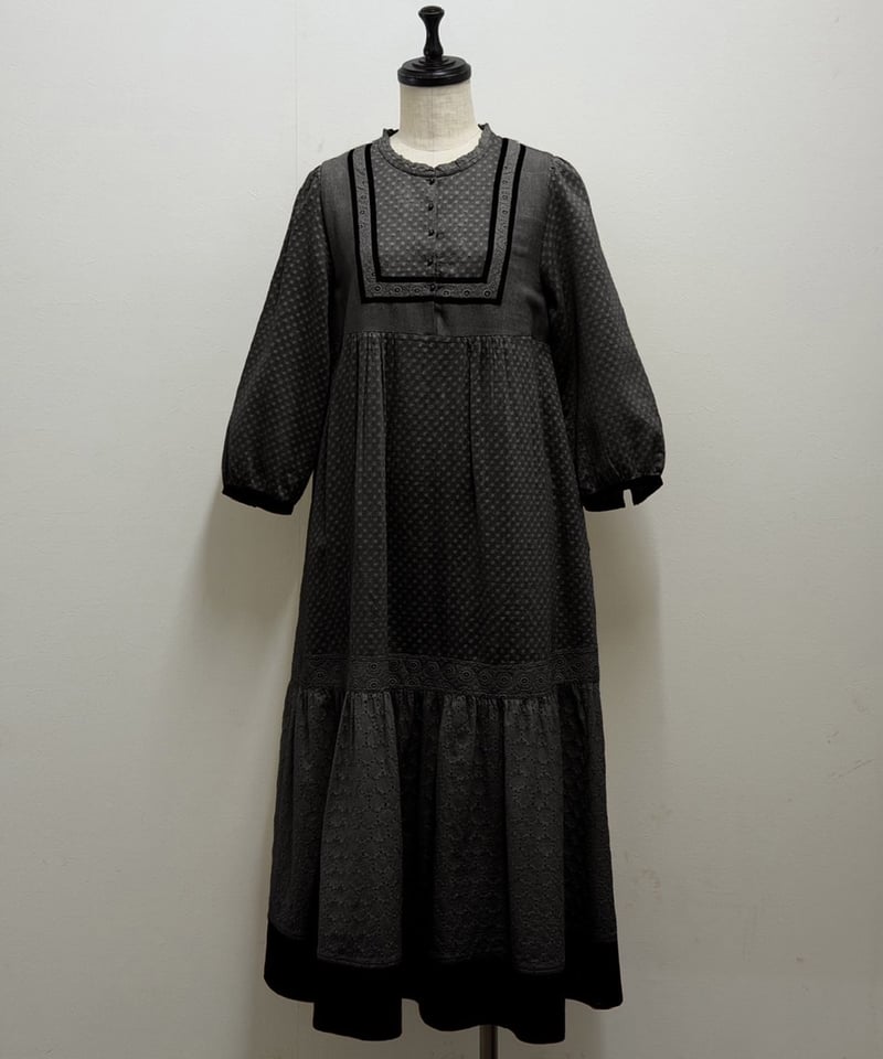 新春値下げ♪1/15まで【新品】ユキエモン　スワンワンピース　3Lサイズ 数量限定受注・3L】honeyワンピース | yukiemon