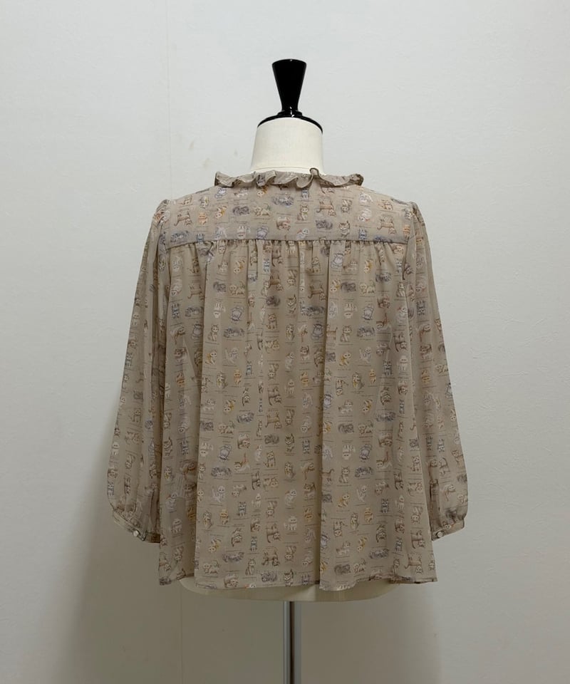 数量限定受注・M】5部袖テキスタイルブラウス(こねこ図鑑) | yukiemon