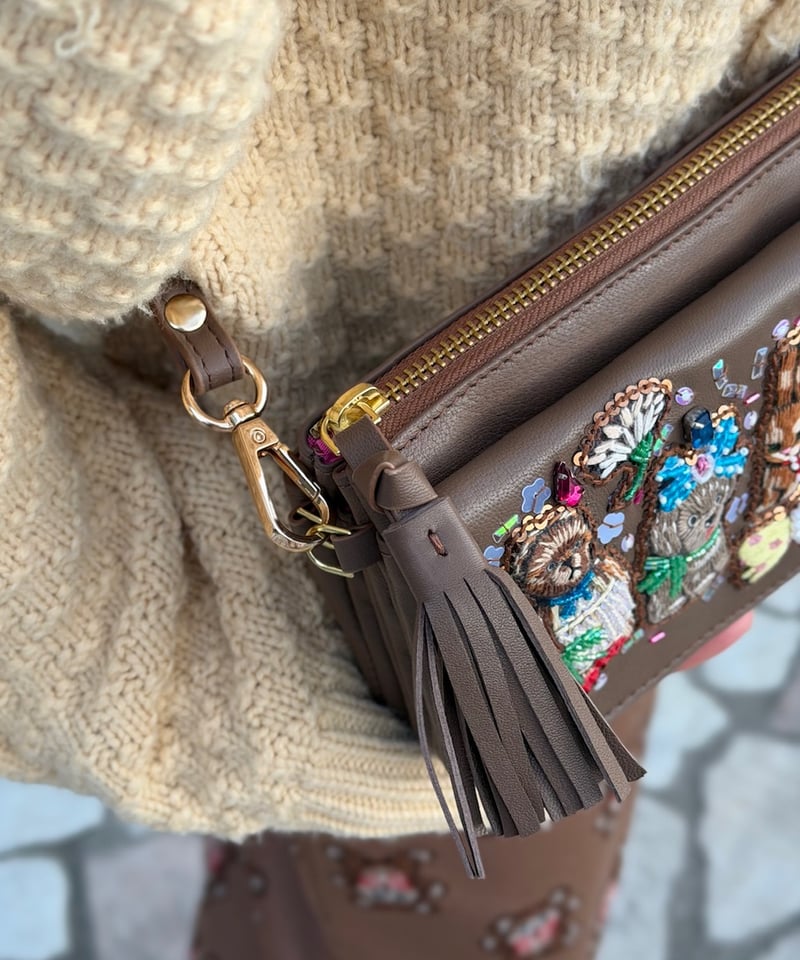 yukiemon ぎゅうぎゅうお財布バッグ ショルダー ユキエモン 現物】蚤の市ぎゅうぎゅうお財布ショルダーBAG (ブラウン) | yukiemon