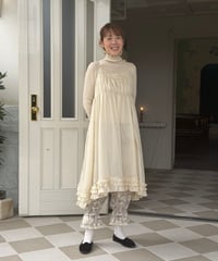 【受注・フリーサイズ】たっぷりキャミドレス・ミルク
