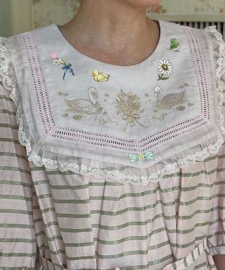 yukiemonアップリケプルオーバー yukiemonアップリケプルオーバー yukiemon