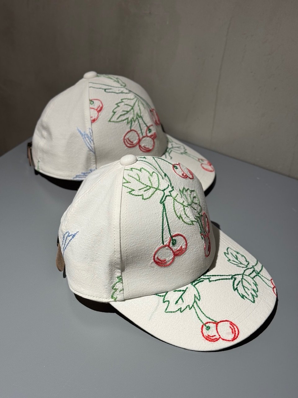 yukiemon アンティーククロス(オフホワイト) タグ付き レース刺繍 アンティーククロスキャップ | yukiemon