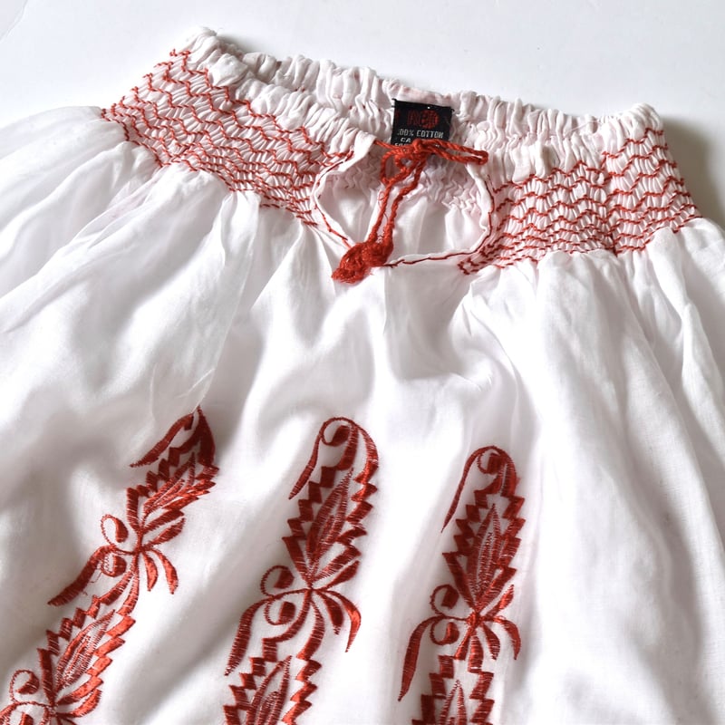 刺繍 スモック / embroidery smock | NVC vintage