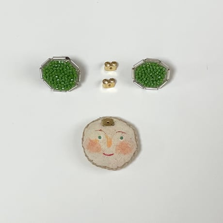 緑のつぶつぶ＊KAOピアス