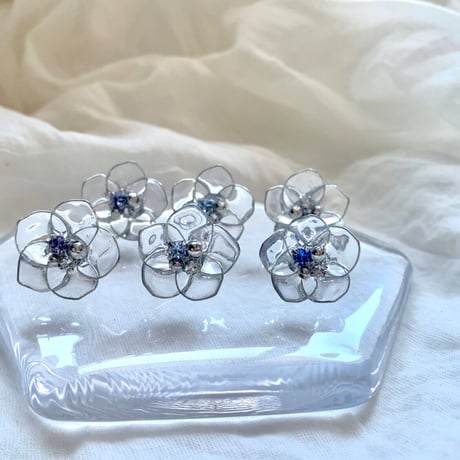 アレルギー対応　flower pierce or earring