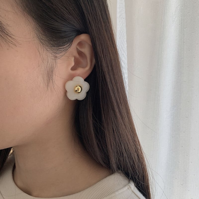 flowerピアスorイヤリング | s-handmadeSTORE